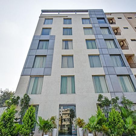 Townhouse Classio Suites Shirdi Dış mekan fotoğraf