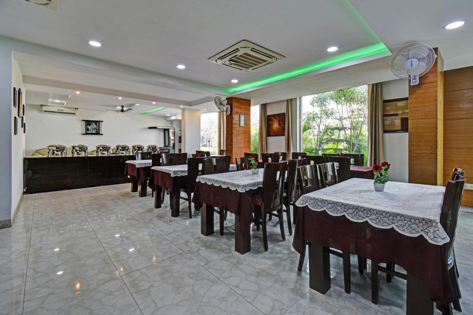 Townhouse Classio Suites Shirdi Dış mekan fotoğraf
